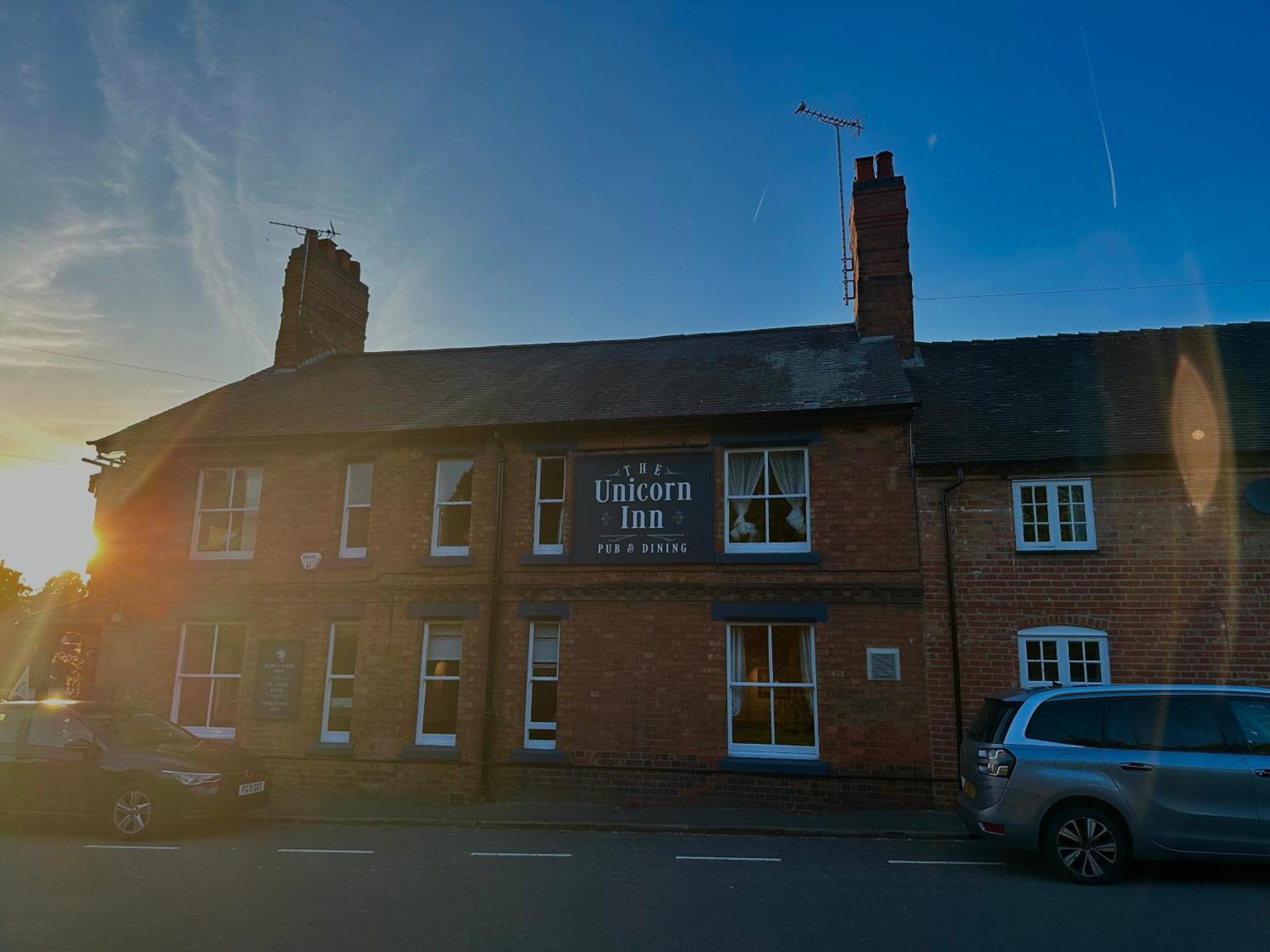 The Unicorn Inn Ньютон Солней Экстерьер фото